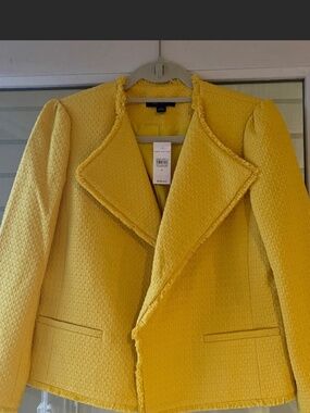 Ann Taylor Yellow Tweed Blazer. Size 10. Good condition. No stains or wear.